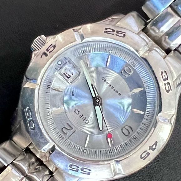 Guess Waterpro Vintage Stainless Steel Link 90’s Watch Y2K GUC! - Picture 5 of 6